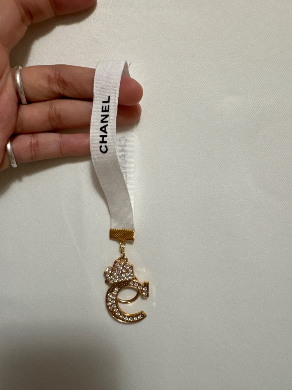Chanel Ribbon Keychain - Picture 3 of 5